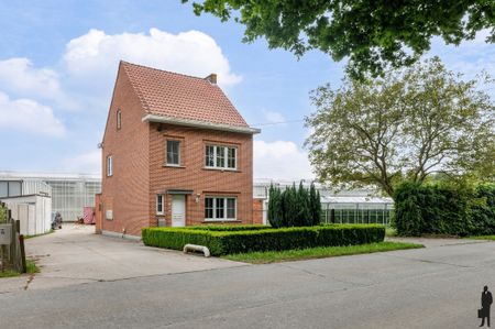 Woning met 3 SLK's, garage en tuin te OLVW. - Photo 3
