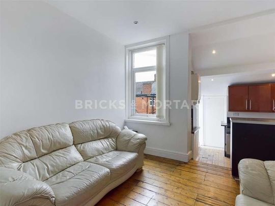 (?ppw) King John Terrace, Heaton, NE6 - Photo 1