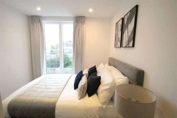 Atelier Apartments, Kensingston, London, W14 - Photo 1