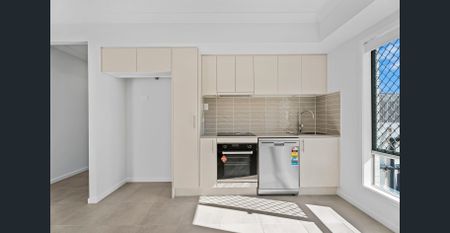 Brand New 1-Bedroom Duplex - Photo 4