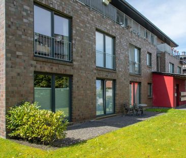 Zimmer in 3-er Wohngemeinschaft in absoluter Uni-Nähe für Schüler, ... - Photo 4