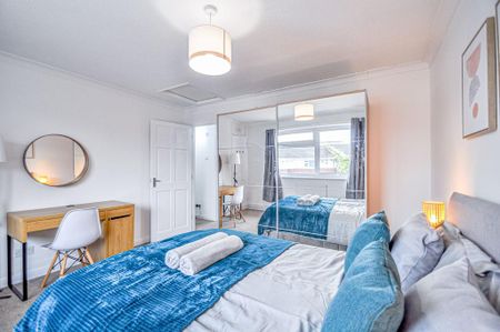 2 bedroom semi-detached house to rent - Photo 4