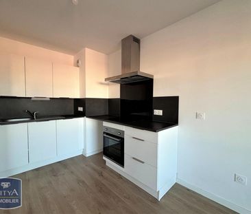 Location Appartement 3 pièces 64m² VALENCIENNES 59300 - Photo 4