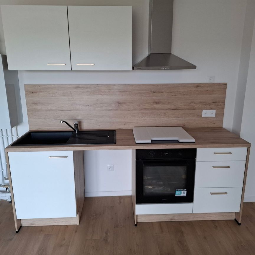 Location Appartement 2 pièces 41m² VALENCIENNES 59300 - Photo 1