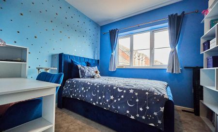 3 bedroom link detached house to rent - Photo 3