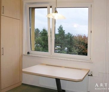 Pronájem bytu 2+1 60 m² - Photo 1
