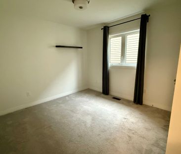 For Lease - 14 Scenic Ridge Gate, Brant, Ontario - Photo 2