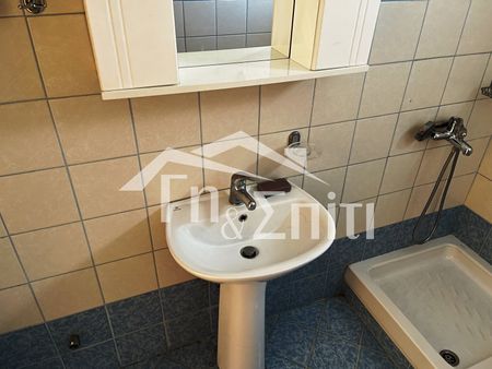 Γκαρσονιέρα προς ενοικίαση 330 € - Photo 4