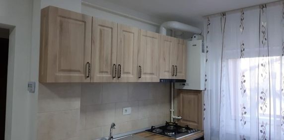 Apartament cu 2 camere in zona Soarelui - Photo 2