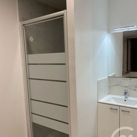 Appartement 1 pièces 15m2 MARSEILLE 9EME 550 euros - Photo 3