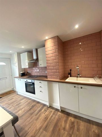 Student Properties to Let - Photo 5