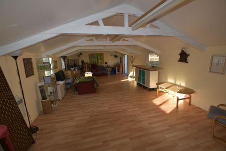 5 bedroom detached house to rent - Photo 3