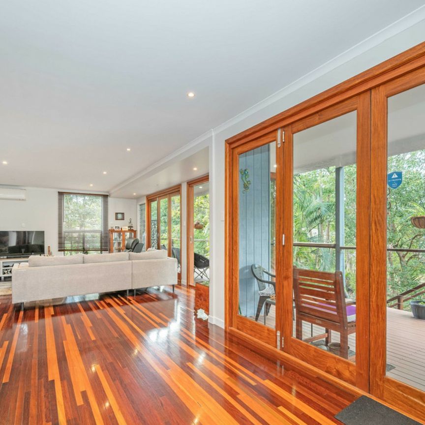 FOR RENT - Spacious 4-Bedroom Home in Svensson Heights � Central, Private & Perfectly Presented - Photo 1