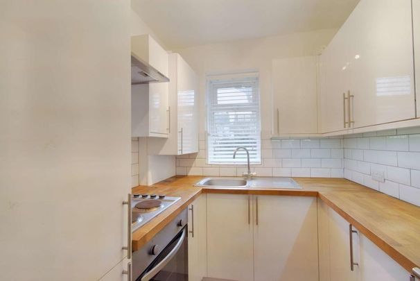 1 bedroom flat to rent - Photo 1