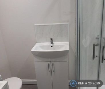 3 bedroom bungalow to rent - Photo 1