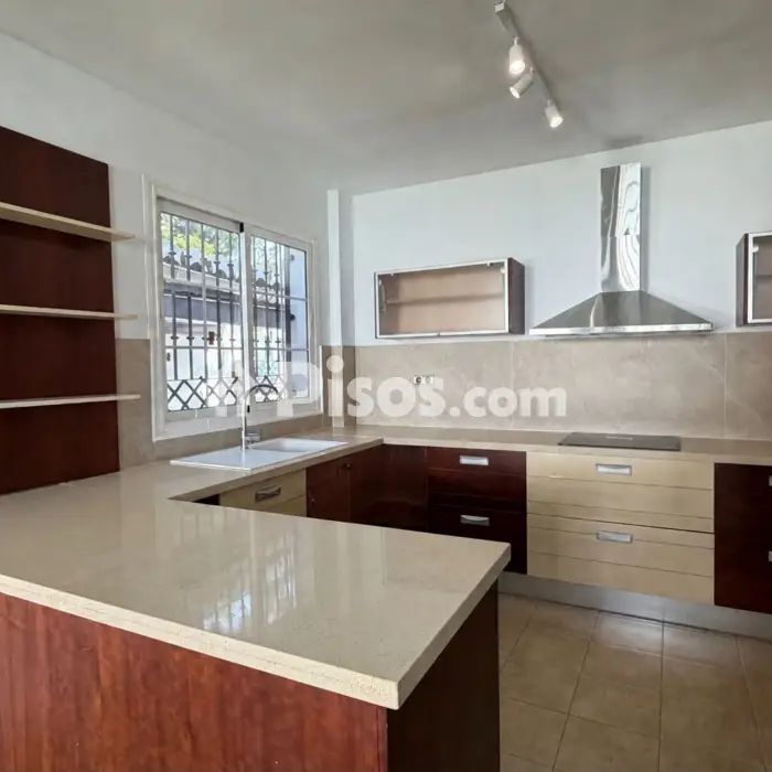 Casa en alquiler en Cortijo de Torrequebrada - Foto 1