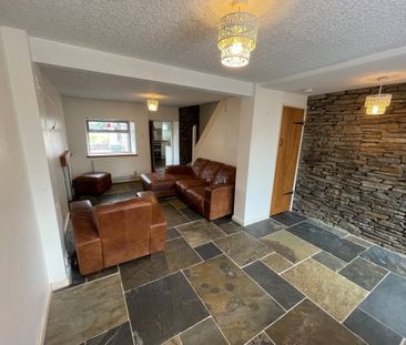 Neath Road, Swansea, SA8 - Photo 5