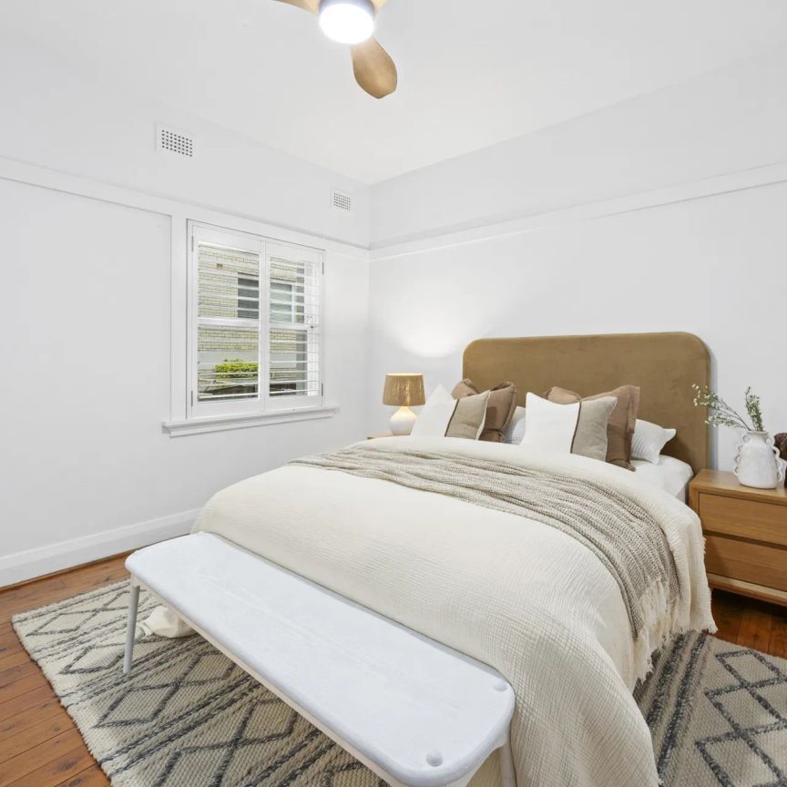 Private lifestyle apartment in central setting - Photo 1