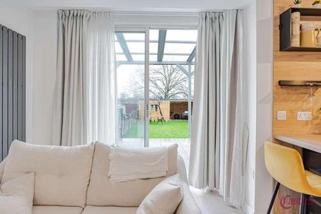 Ladysmith Road, Enfield, EN1 - Photo 3