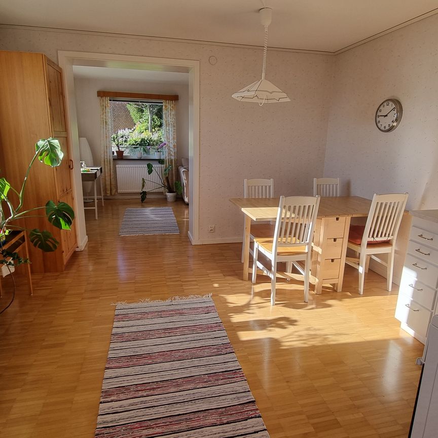 Vättervägen, Bankeryd - Photo 1