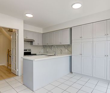 For Lease - 20 Azzarello Lane, Toronto, Ontario - Photo 1