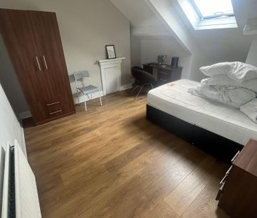 1 bedroom house of multiple occupation to rent - Photo 6