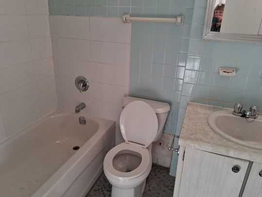 For Lease - 191 St George Street Unit# 502, Toronto, Ontario - Photo 1