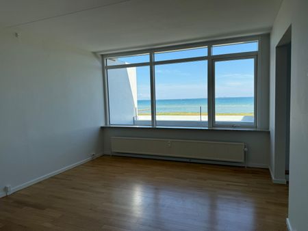 Flot 3-værelses med østvendt altan og storslået havudsigt. - Foto 2