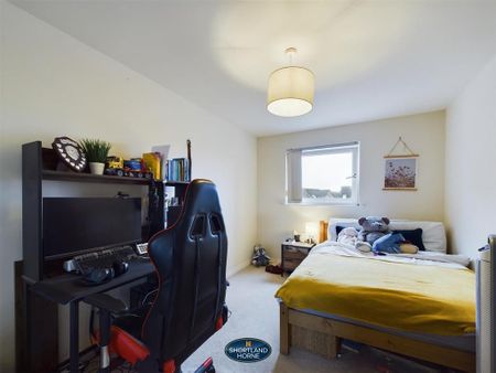 1 bedroom flat to rent - Photo 3