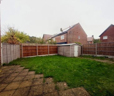 4 bedroom detached house to rent - Photo 4
