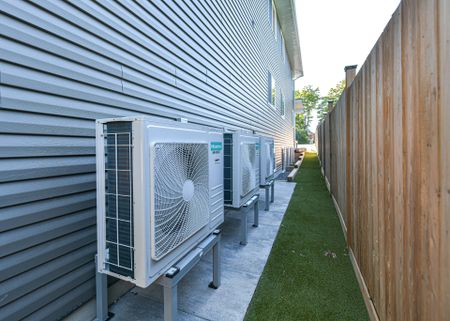 For Lease - 165 Barrie Road Unit# 1 (Main), Orillia, Ontario - Photo 2
