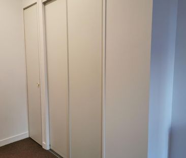 Location Appartement 1 pièce 23m² BORDEAUX 33000 - Photo 3