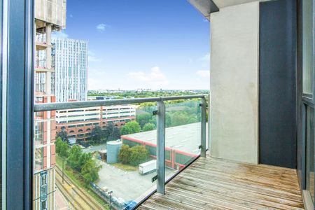 1 bedroom flat to rent - Photo 4