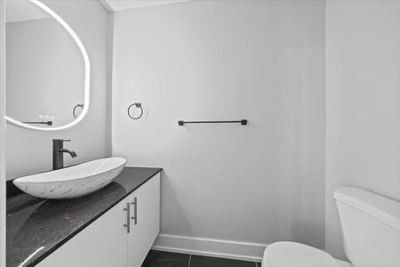 For Lease - 20 Inverkip Avenue, Hunt Club - South Keys and Area, Ontario - Photo 5