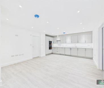 Old Hollow, Worth, Crawley - Photo 5