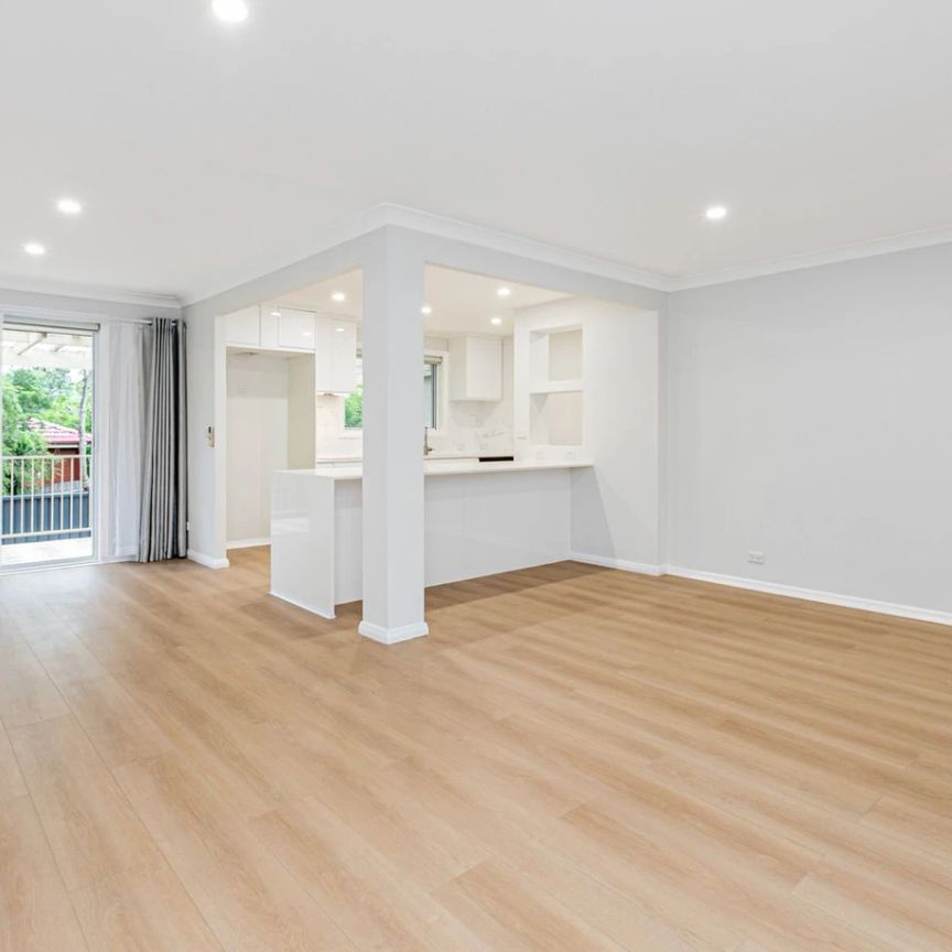 Beautifully Renovated 3 Bedroom Family Home - Photo 1