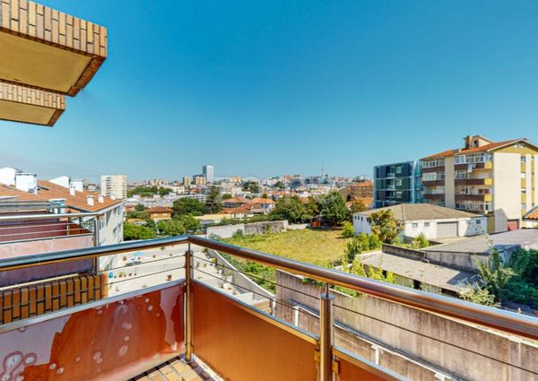 Apartamento T2 em Porto