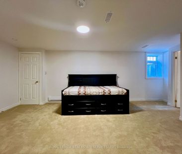 For Lease - 1450 Greenbriar Drive, Oakville, Ontario - Photo 3