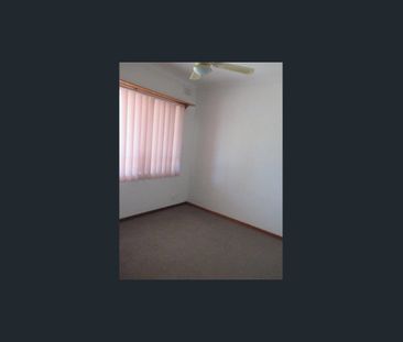 Well presented 3 bedroom home! - Photo 2