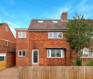 Ground Floor Front Room (1), 32 Valentia Road, Oxford OX3 7PL - Photo 6