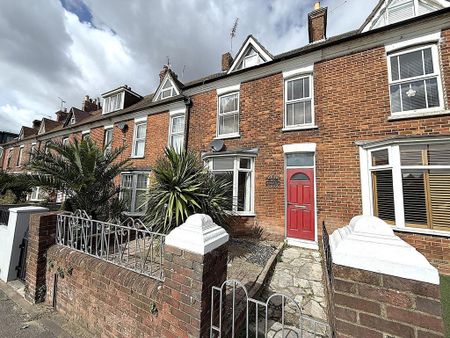 3 bedroom terraced house to rent - Photo 5