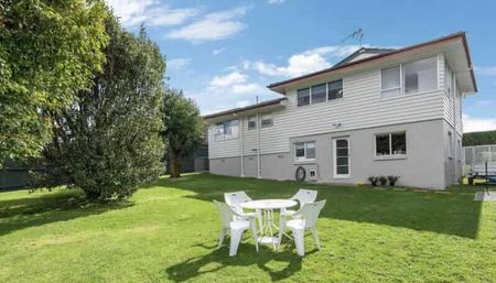 SUNNY HOME IN COCKLE BAY - Photo 5