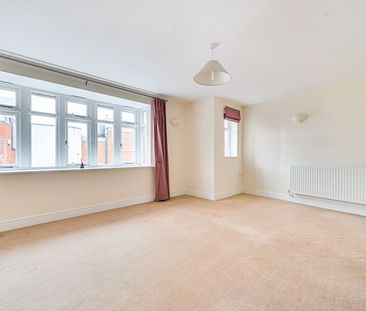 Great George Street, Godalming, Surrey, GU7 - Photo 3