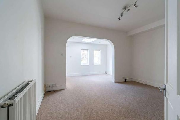 Manor Road, Bath, BA1 - Photo 1