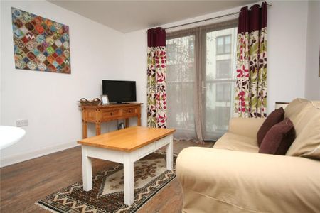 1 bedroom apartment to rent - Photo 2