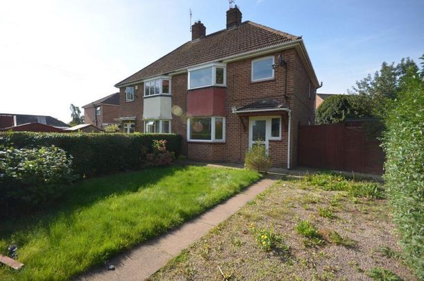 3 bedroom semi-detached house to rent - Photo 1