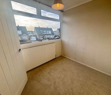 Derwent Avenue, Winsford - Photo 4