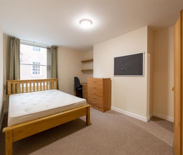 4 bed apartment to rent in Fenkle Street, City Centre, NE1 - Photo 2
