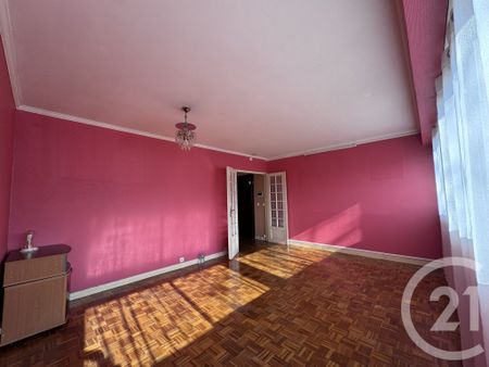 Location Appartement 4 pièces 82m² PONTOISE 95300 - Photo 4