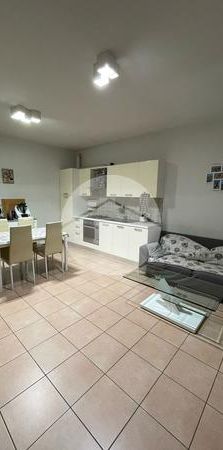 Bilocale in affitto - Photo 1